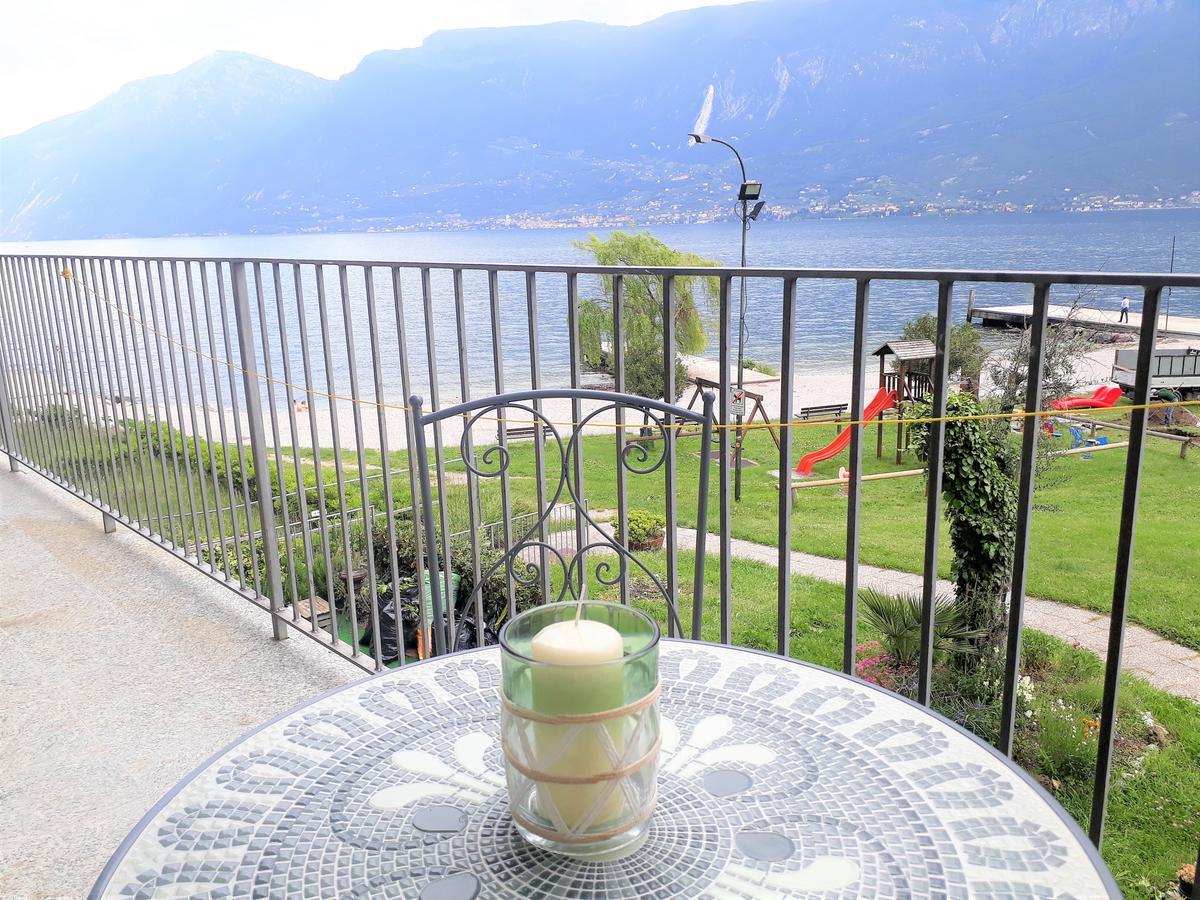 Campione Giulia Exclusive Lakefront Apartment By Gardadomusmea Campione del Garda Esterno foto